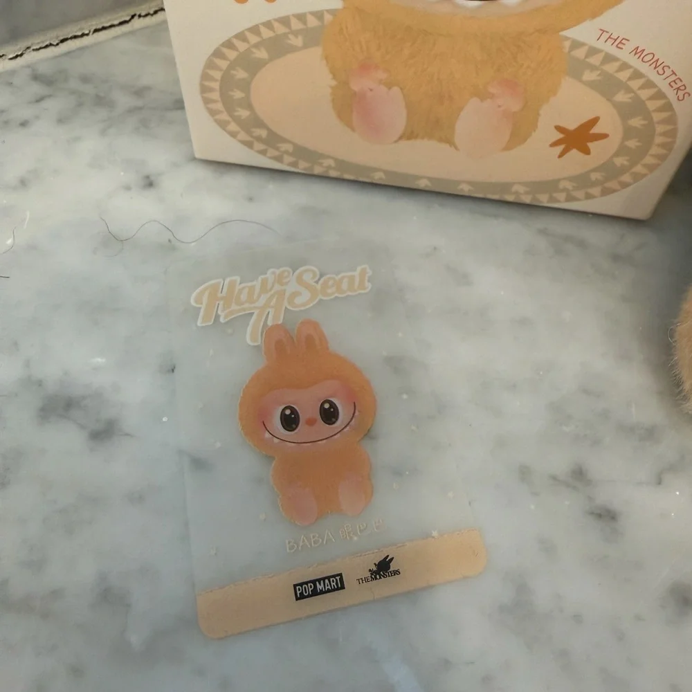 Labubu Have a Seat (Baba) - Picture 2 of 13